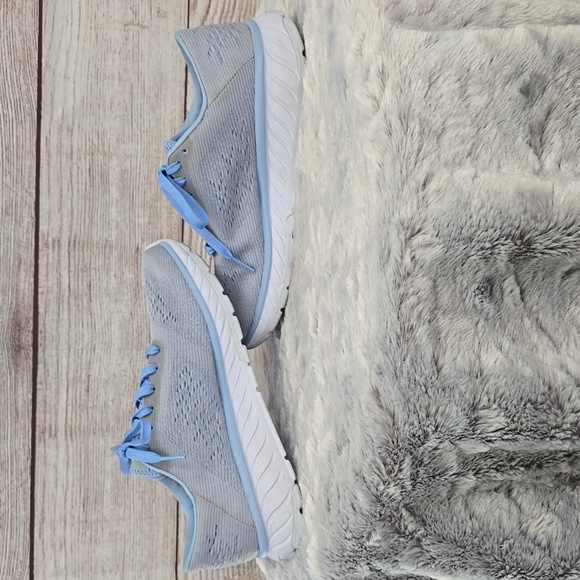 HOKA Blue/White Running Shoes, Womens Size 7.5 - Picture 9 of 9